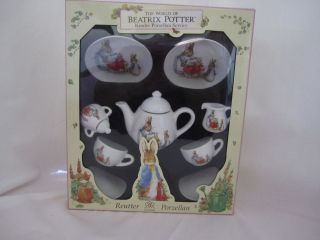 Beatrix Potter Miniature Childrens Porcelain Tea Set Service Reutter 