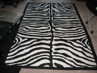 Animal Print Black & White (Zebra) Rug 7 8.5 L x 5 W