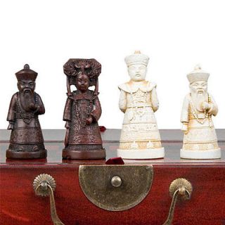 Vintage Style Chess Set w/ Chinese Qing Dy Royalty