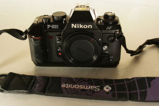 Nikon F 501 camera body w/ AA battery adapter N2020