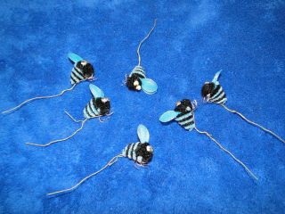   BUMBLE BEES IN BLACK AND LT. BLUE CRAFT PARTY DECOR PACKAGE OF 6