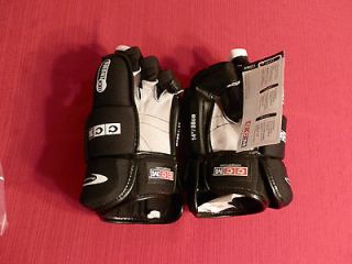 NEW in bag ~~ CCM 252 powerline 14 HOCKEY GLOVES