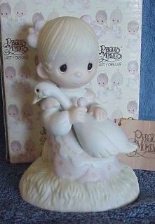 retired precious moments figurines in Collectibles