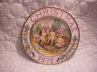 Christmas 1972 7 l/2 R Capodimonte (Italy) Very Fine Collector Plate 