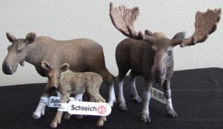 SCHLEICH Moose set Bull, Cow, and Calf