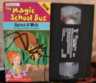   School Bus SPINS A WEB Vhs Educational EXC Special ways of spiders