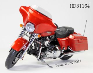 2011 Harley Davidson FLHX Street Glide Diecast Motorcycle 112 Sedona 