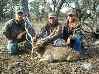 TROPHY AXIS BUCK HUNT IN THE TEXAS HILL COUNTRY *****