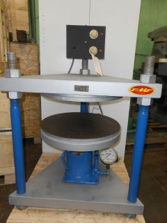 FmF 18 3   Post Rubber Mold Vulcanizer Press / Casting   With Mold 