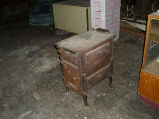 Vintage Antique Cast Iron Wood Coal Stove Furnance Oven Pennsular 
