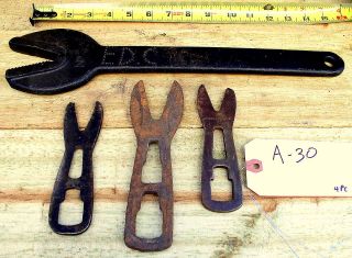 Lot Vintage Bulldog Wrench No.3 No.1 alligator tools,