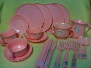 Vintage Childrens Dishes with Cameo design   Worchester Ware   Dapol 