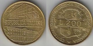 1996 Italian 200 lira Italy two hundred liras gold colored coin 