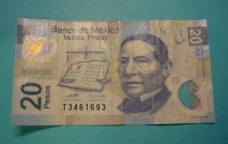   28 Circulated Veinte Pesos $20 Banco De Mexico G Series T3461693 04