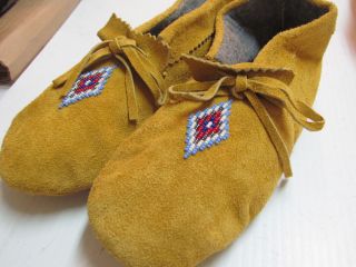NATIVE AMERICAN BEADED MOCCASINS 10 INCHES, COLORFUL,WARM, W/ TIES 