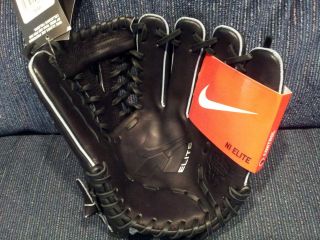 nike baseball glove in Gloves & Mitts
