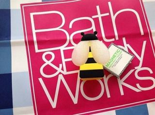 BATH & BODY WORKS BUMBLE BEE MAGNETIC POCKETBAC HAND GEL HOLDER+ FREE 