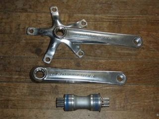   SELECT Triple Cranks 175 with ISIS Bottom Bracket 9 speed Silver Nice