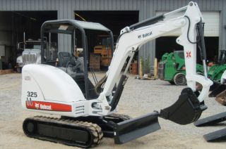 bobcat mini excavator in Heavy Equipment & Trailers