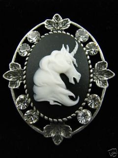 unicorn brooch in Jewelry & Watches