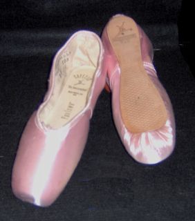 New Capezio P103 Pavlowa Pink Satin Girls Pointe Shoe