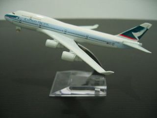 Collectible Die Cast Model Plane B 747 Cathay Pacific 16 CM