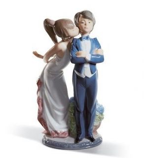 Lladro figurine display porcelain LETS MAKE UP 01005555 brand new in 