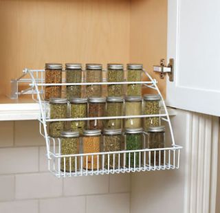 Rubbermaid Pull Down Spice Rack Storage Bin Kitchen Cabinet Cook Jar 