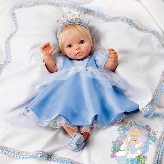 Cinderella Disney Princess Ashton Drake Musical Baby Doll GREAT PRICE 