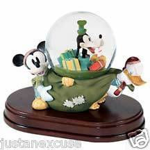   Mickey, Goofy & Donald Christmas Sack Musical Motion Snowglobe Disney