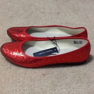 NWT Girls Sz 12 Red Glitter Dorothy Shoes Ruby Slippers Wizard Of Oz