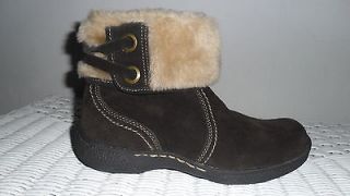 BEAR TRAPS NIB Brown Suede & Cream Faux Fur Short Boots