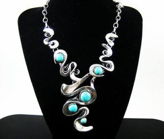 Vintage Tibet Silver Plated Natural Turquoise Stone cocktail Necklace 