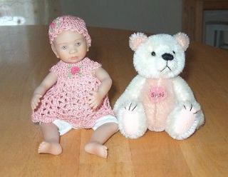   2007  6 Jointed Susi LE Porcelain Doll   Doll & Teddy Bear Expo