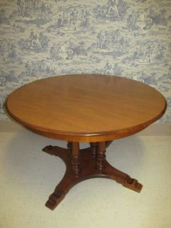   Young Republic Hard Rock Maple Pedestal Round Extension Table 8152