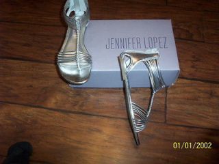   Ladies Size 6 JENNIFER LOPEZ Gladiator JL Farrah Silver Sandals Shoes