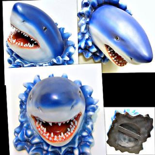   Wall Mount Man Cave Bar Resturant Pool Luau Party Sharks Teeth Jaw