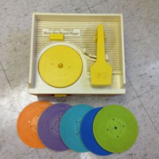 Fisher Price VINTAGE Music Box RECORD PLAYER All 5 Records, LOOK