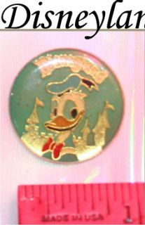 Disneyland Red Bow Tie Donald Duck Pin PIns Classic Old