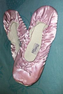 NEW  ♥ PINK SATIN BALLET STYLE SLIPPERS FLAT SHOES SIZE 7   8 