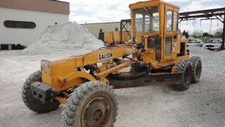 Galion Model 503 Series A Road Grader   Weighs only 10,250 lbs 