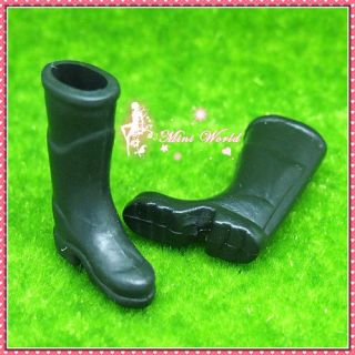 Dollhouse Miniature Garden A pair of rubber black boots H3.5cm J17b