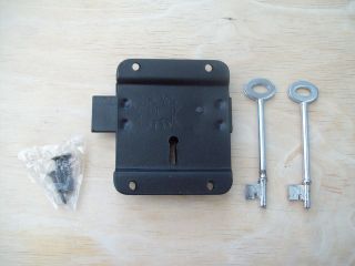 PRESS DEAD LOCK LATCH FOR SHEDS GATES DOORS