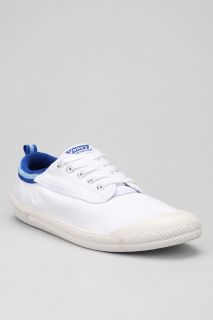 Volley International Sneaker   Urban Outfitters