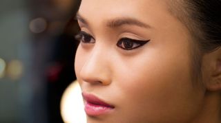 Essential Eyeliner Techniques Defined, Winged or Smoky