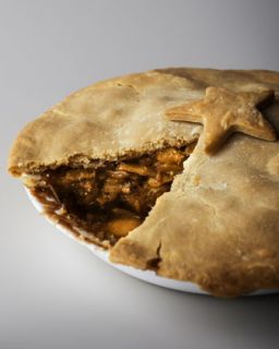 Award Winning Apple Pie   The Horchow Collection