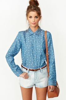 Chambray Heart Shirt in Clothes Sale at Nasty Gal 