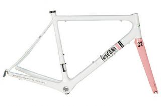 Cervelo RS Giro DItalia 2009 Limited Edition Frameset  Evans Cycles