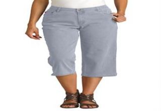 Plus Size Petite pants, in stretch denim, capri length, 5 pocket 