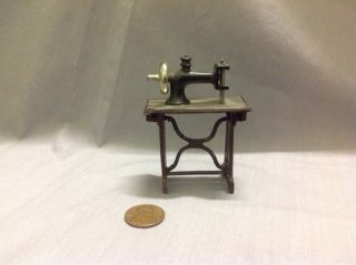 1920s Dollhouse Miniature Tynietoy Accessory German Metal Sewing 